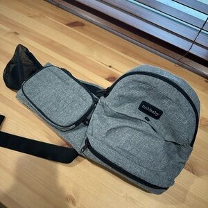 Tushbaby hip carrier grey